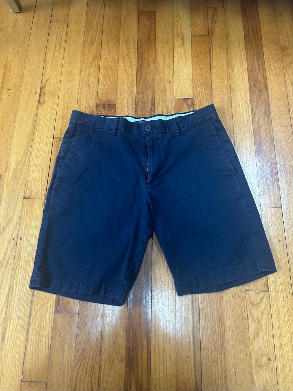 Banana Republic Navy 9 inch Aiden Shorts